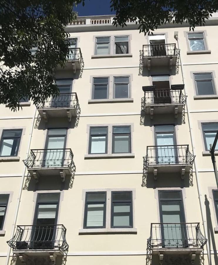 Luxury Part Of The City - Modern Apartment With Airconditioning - Near Subway Lisbon Exterior photo