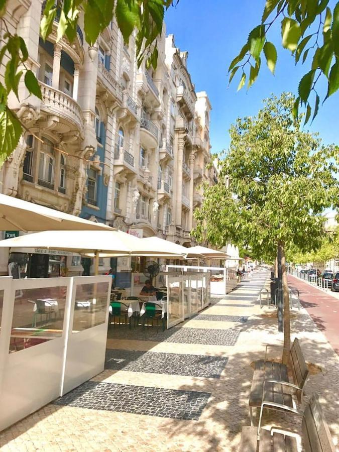 Luxury Part Of The City - Modern Apartment With Airconditioning - Near Subway Lisbon Exterior photo